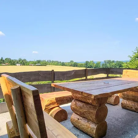 펜션 3 Bedroom Cozy In *